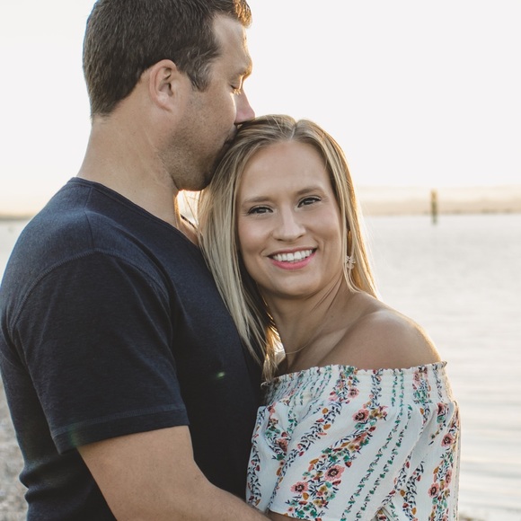 Meet your Posher, Erin - Picture 1 of 1